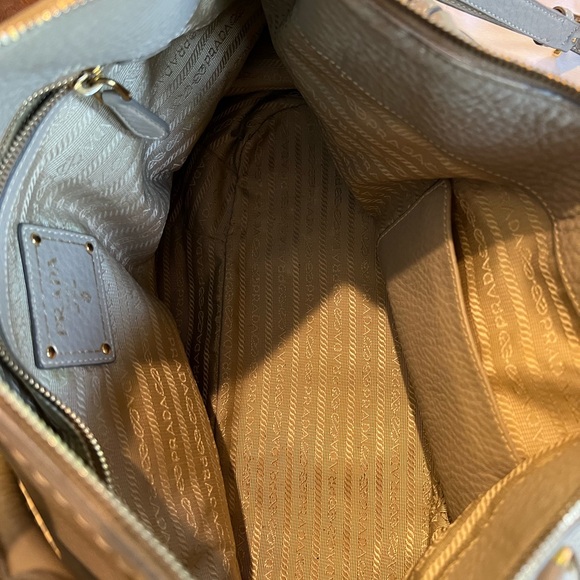 Prada Zip Top Convertible Tote Vitello Daino Large - Picture 7 of 10